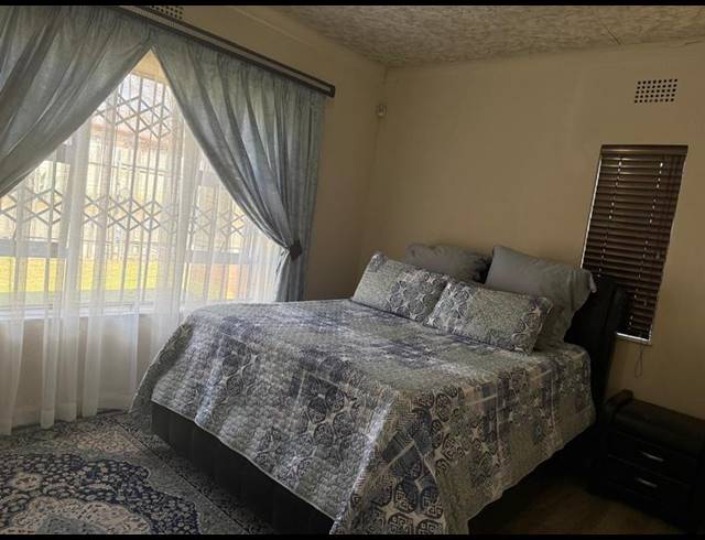 3 BEDROOM HOUSE FOR SALE IN SOUTH HILLS